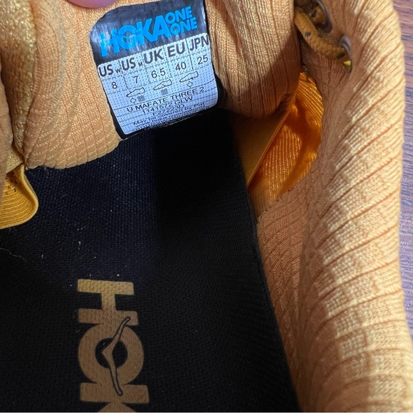 Hoka One One Mafate Three2 sneaker in the Golden Yellow / Eggnog size W 8 / M 7 - Picture 7 of 12